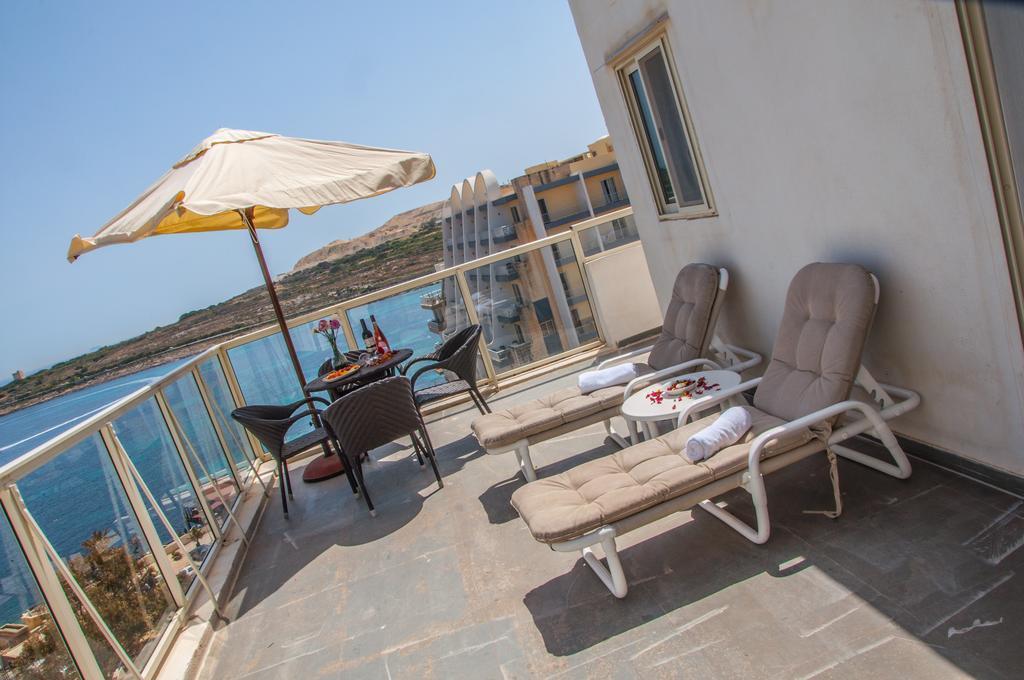 Club Salina Wharf Aparthotel Кавра Стая снимка